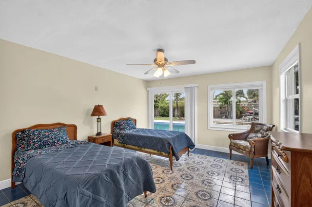 Residence photo 43