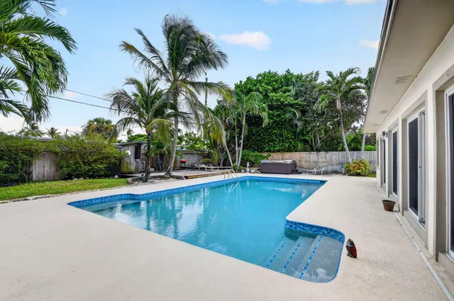 Residence photo 47
