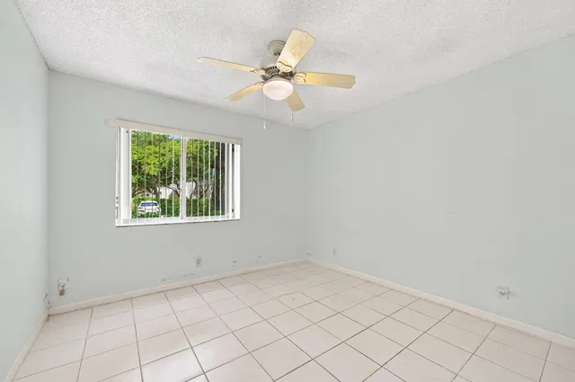  Unit 110 photo 14