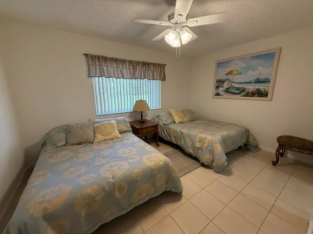  Residence photo 15