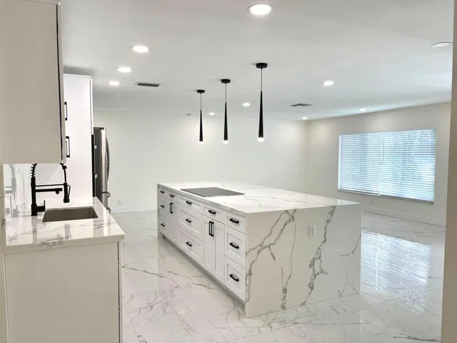 Residence photo 10