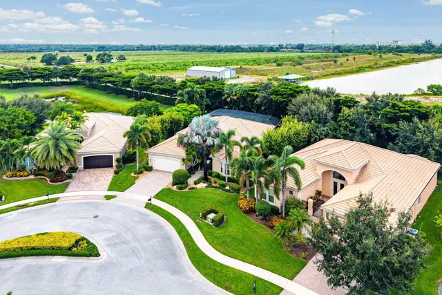  Residence photo 40