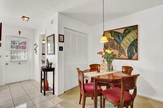  Residence photo 14