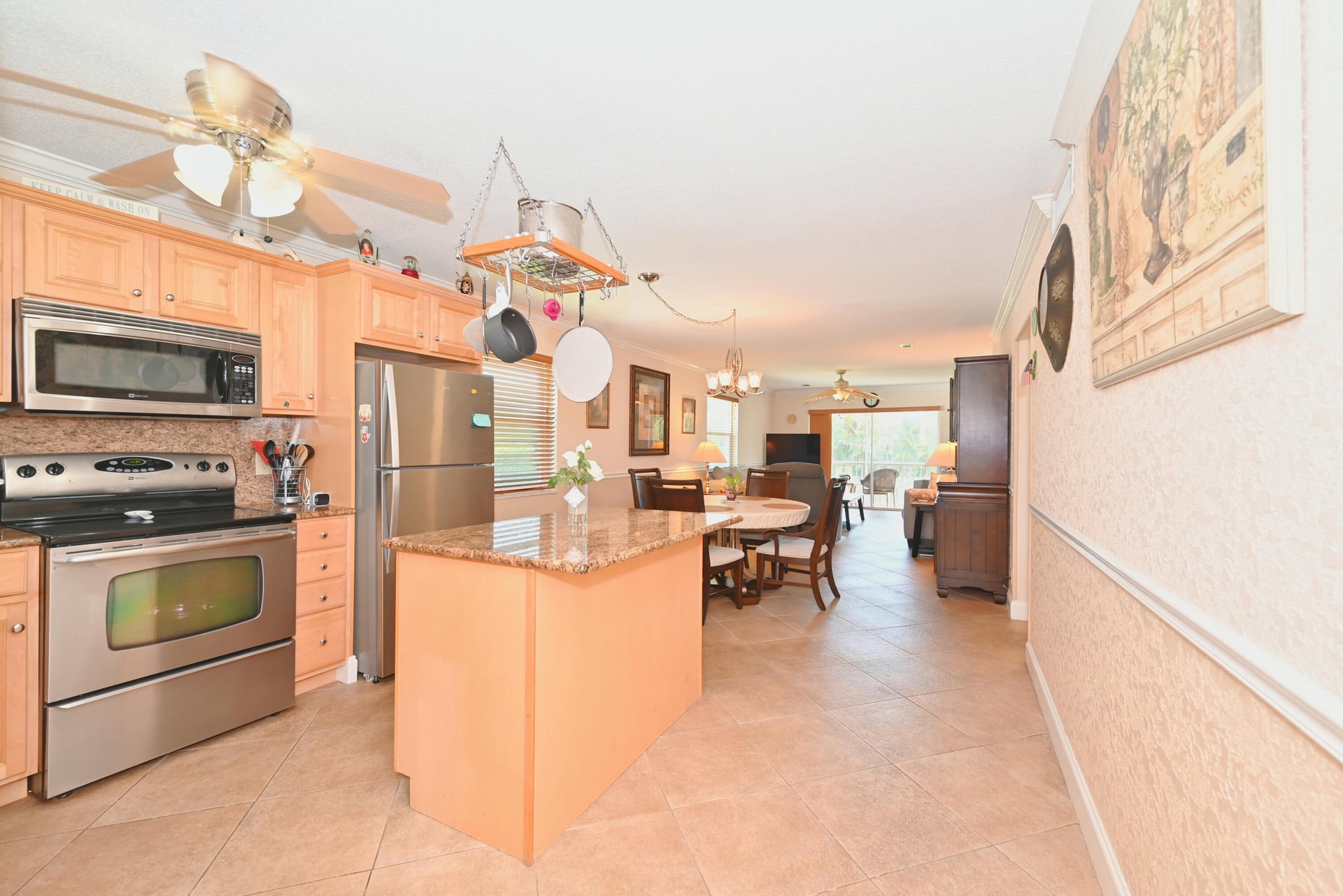 Unit 113 photo 6