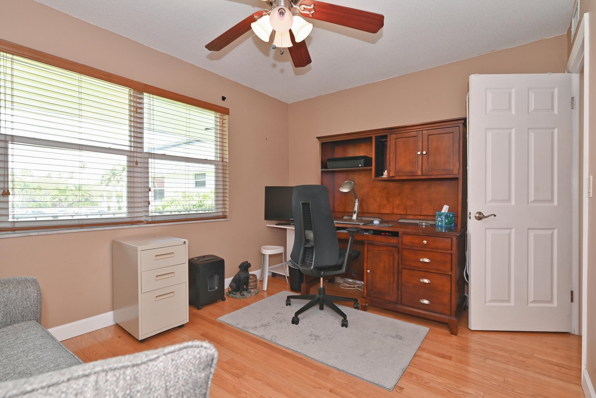 Unit 113 photo 17