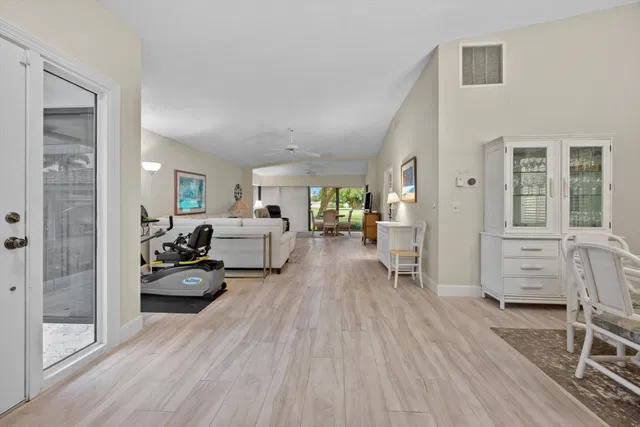Jonathan's Landing Jupiter FL Residence photo 3