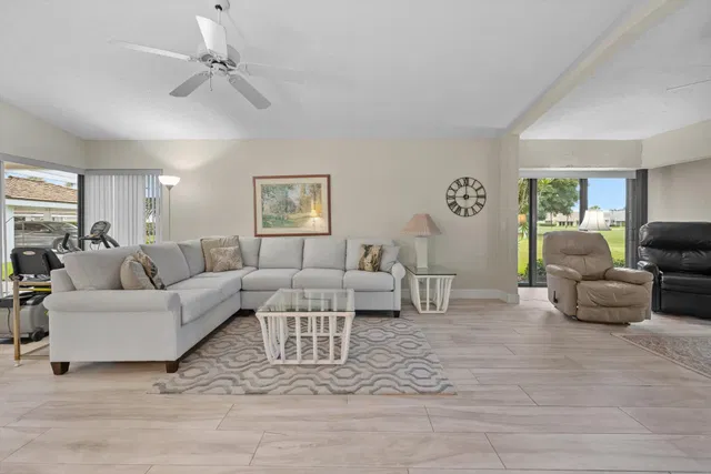 Jonathan's Landing Jupiter FL Residence photo 5