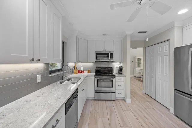 Jonathan's Landing Jupiter FL Residence photo 8