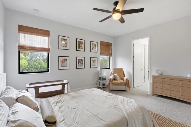 Residence photo 32
