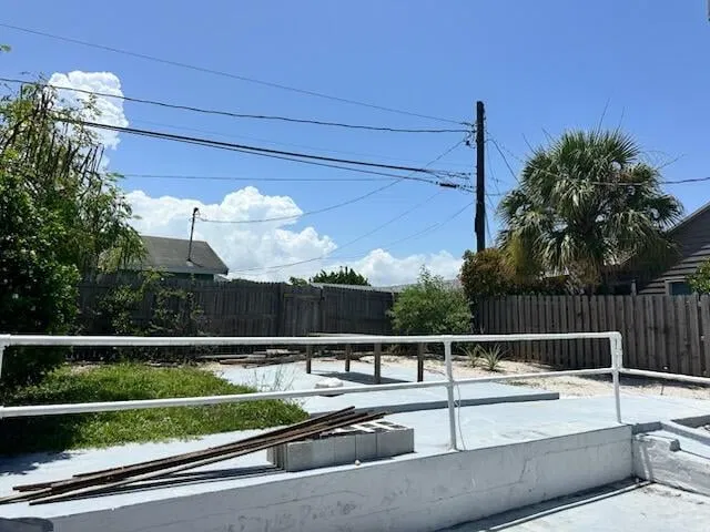 Residence photo 4