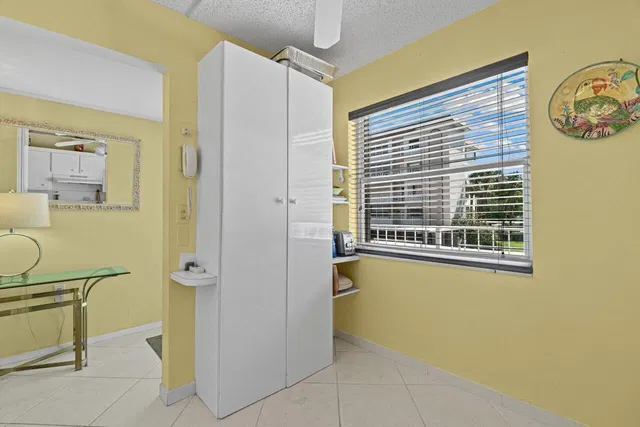  Unit 249 photo 9