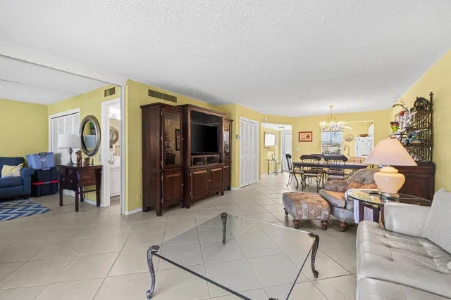  Unit 249 photo 14
