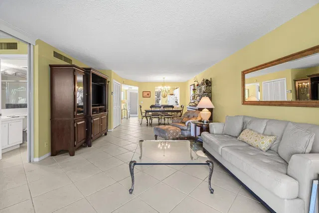  Unit 249 photo 15
