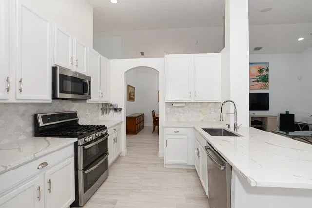 Residence photo 15