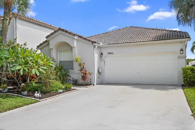 Residence photo 2