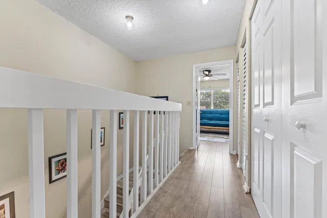 Residence photo 20