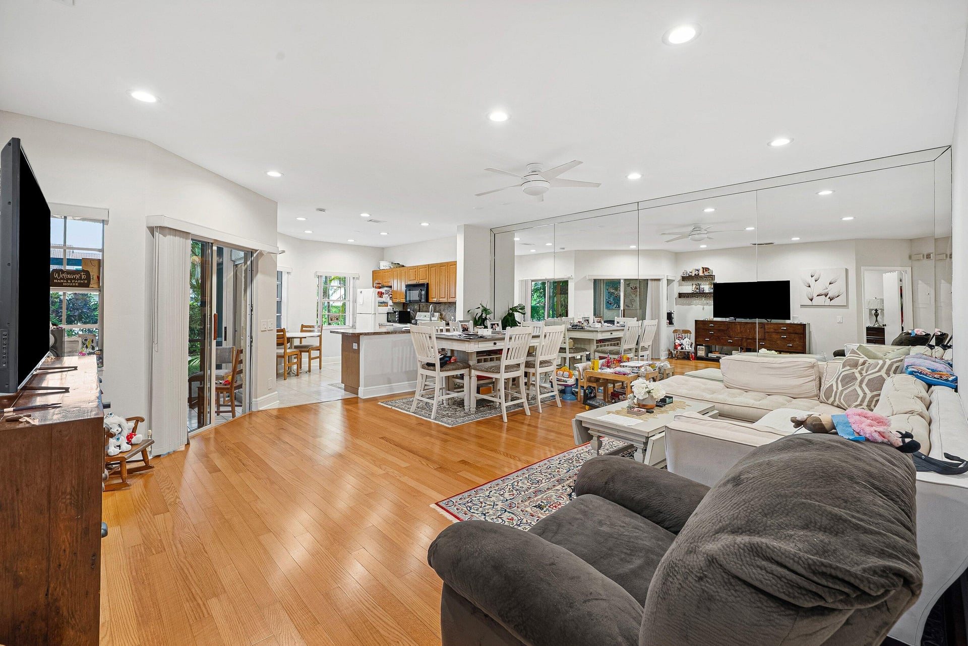  Residence photo 4