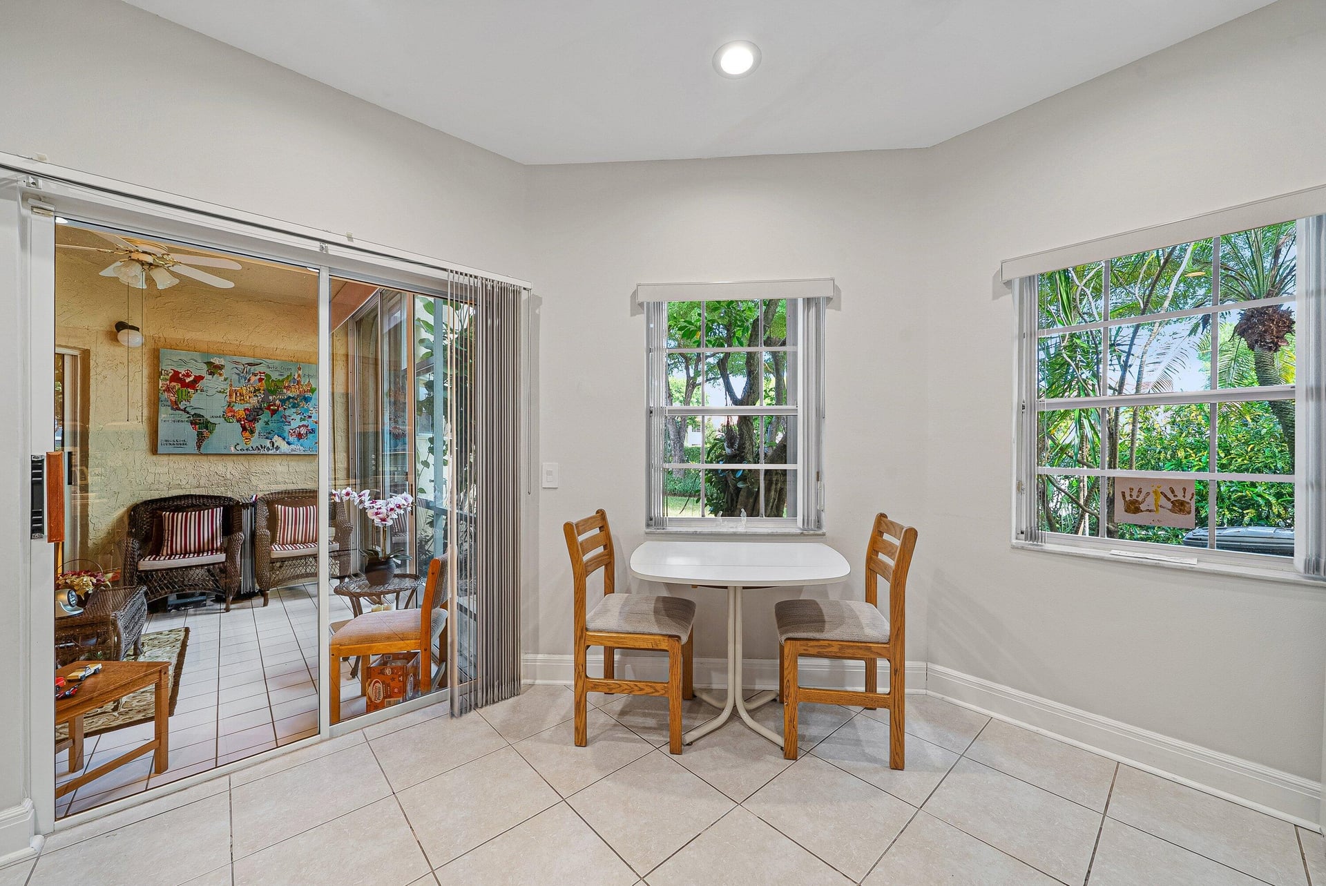  Residence photo 11