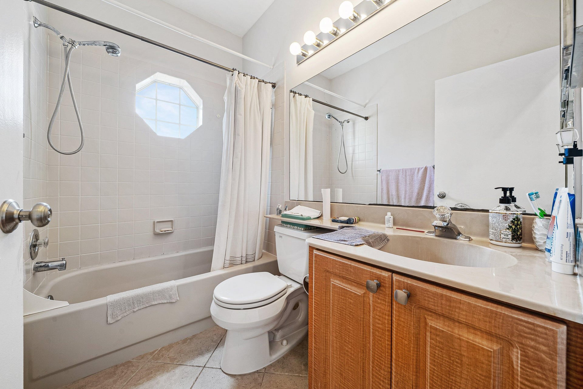 Residence photo 14