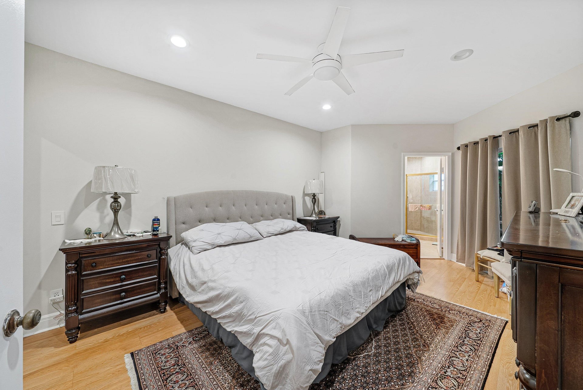  Residence photo 15