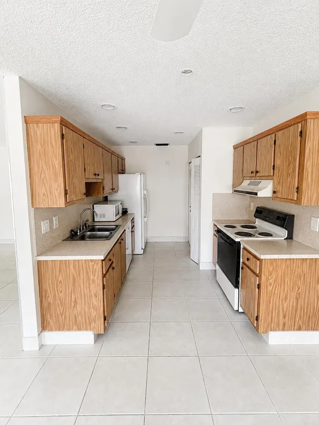 Residence photo 22
