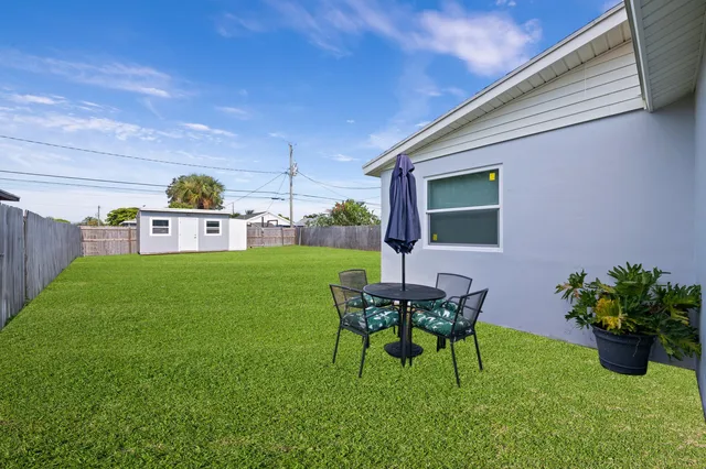 Residence photo 21