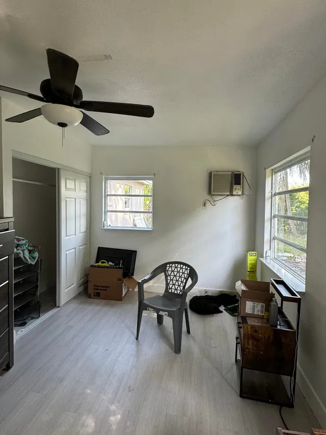 West Palm Beach Residence photo 4
