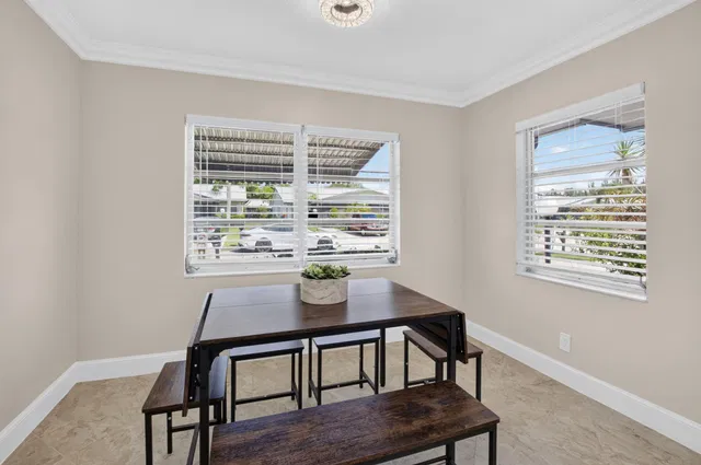 Residence photo 18