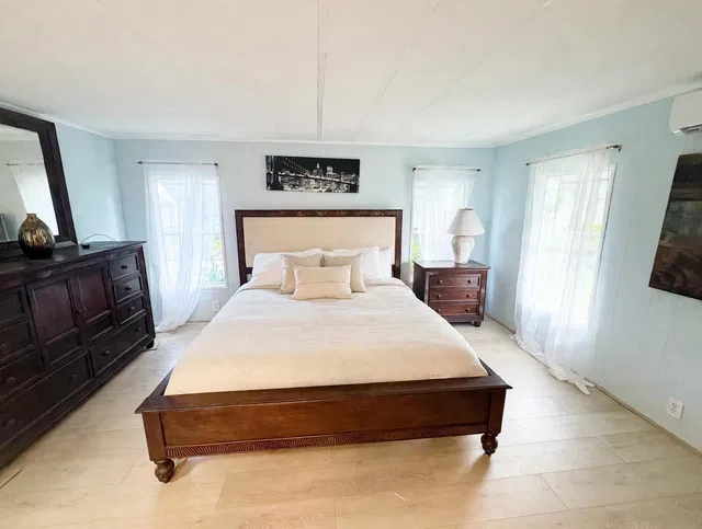  Residence photo 6