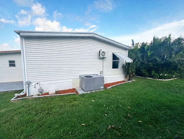  Residence photo 11