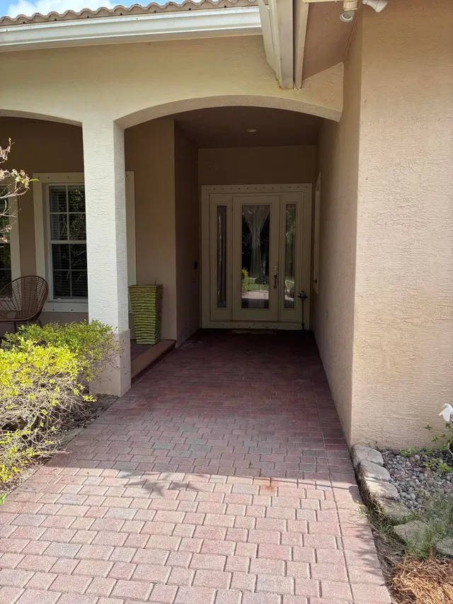  Residence photo 9