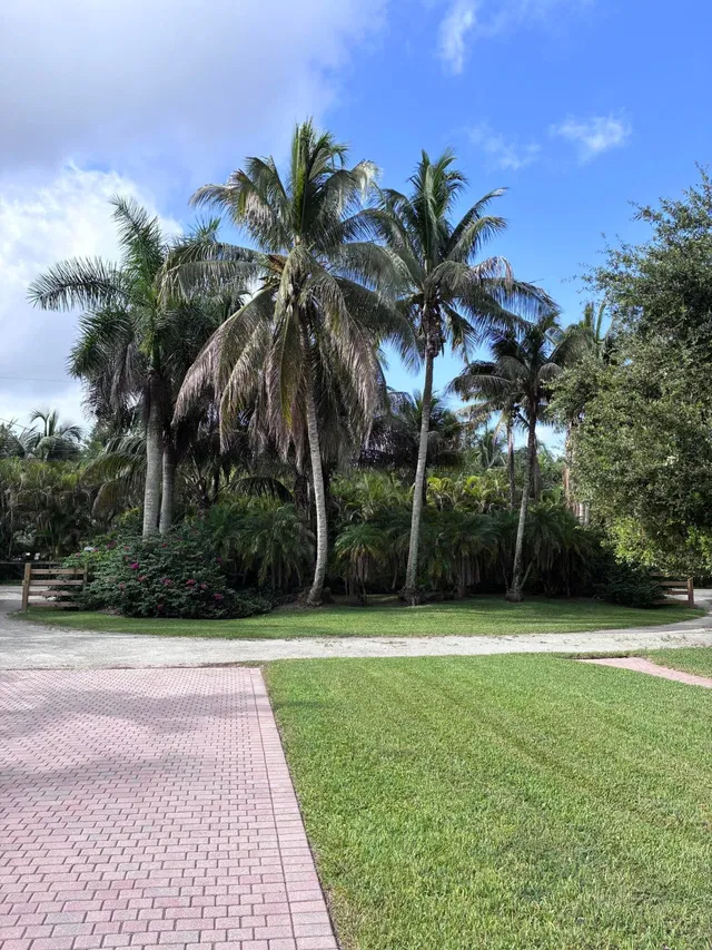  Residence photo 11