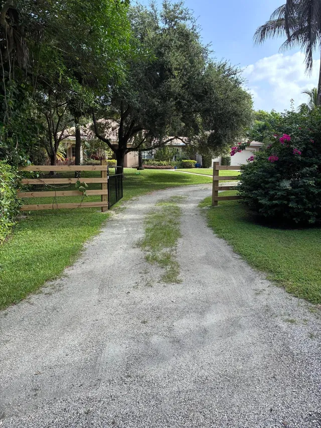  Residence photo 14