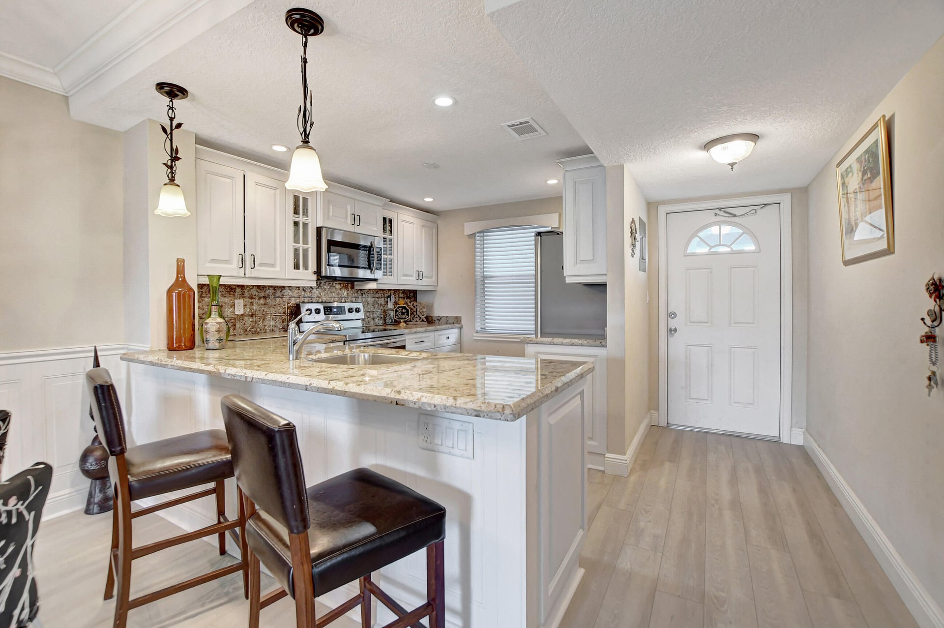 Unit 1120 photo 5