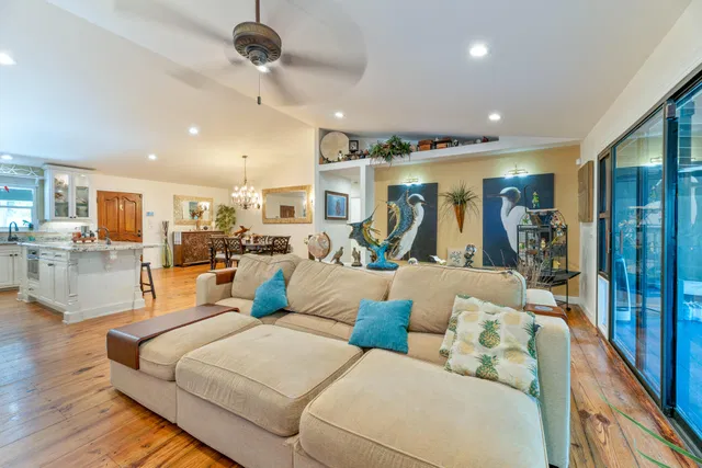 Residence photo 10