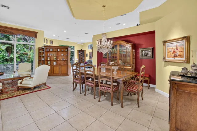 Woodfield Country Club Residence photo 5