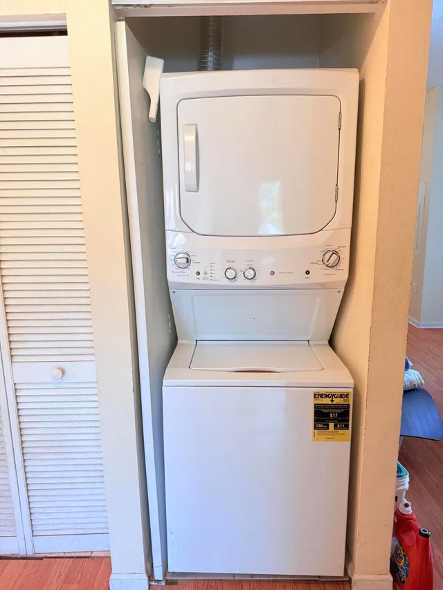 Unit Apt 206 photo 13