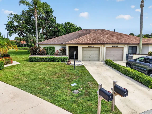 Residence photo 19