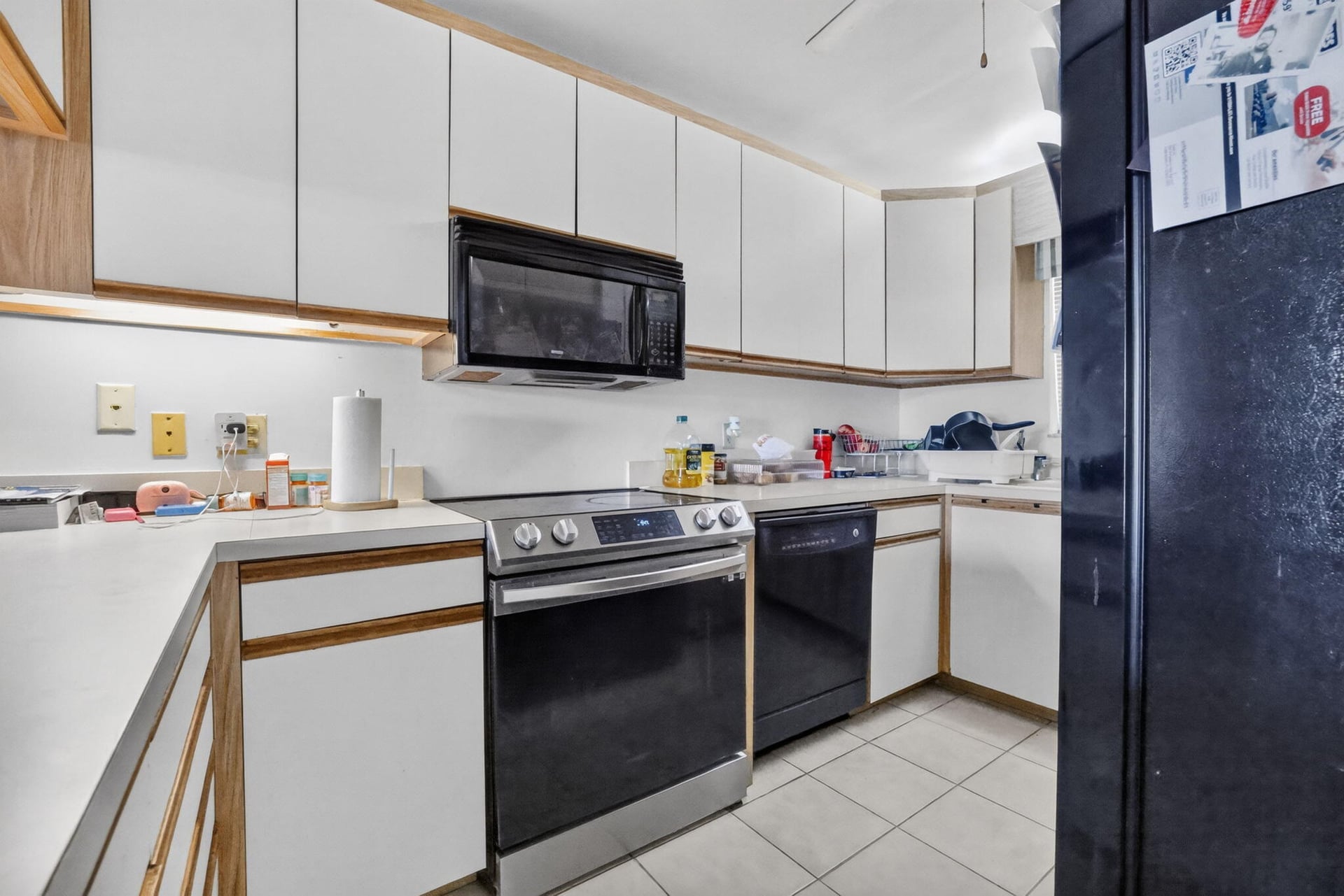 Unit 202 photo 6