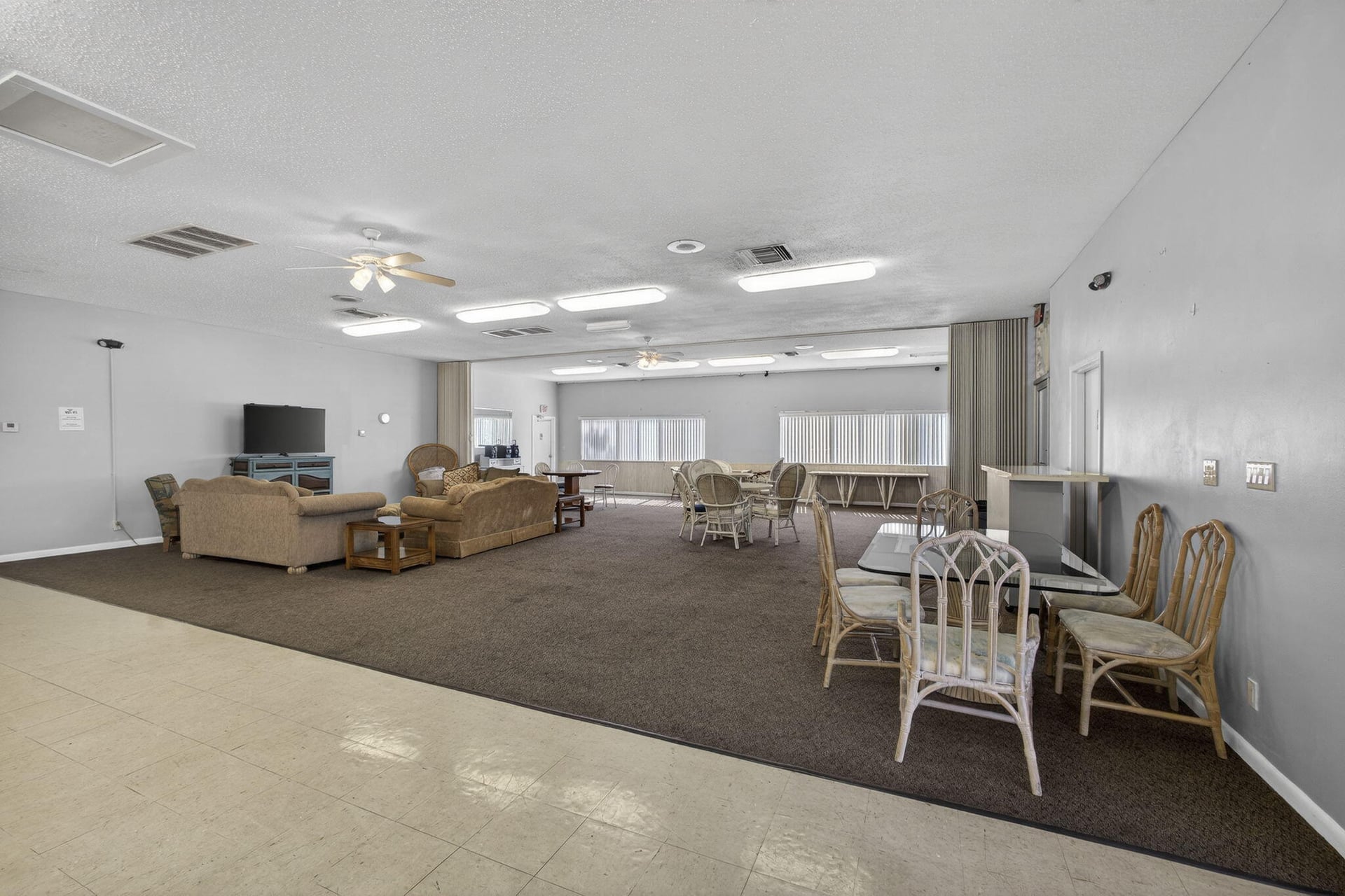Unit 202 photo 34
