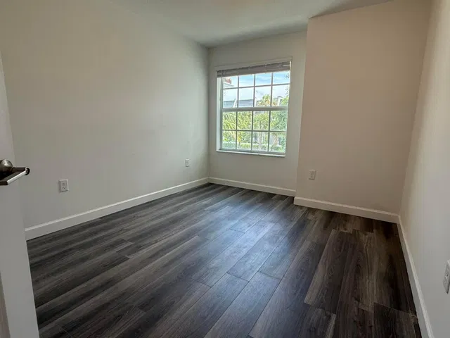 Residence photo 11