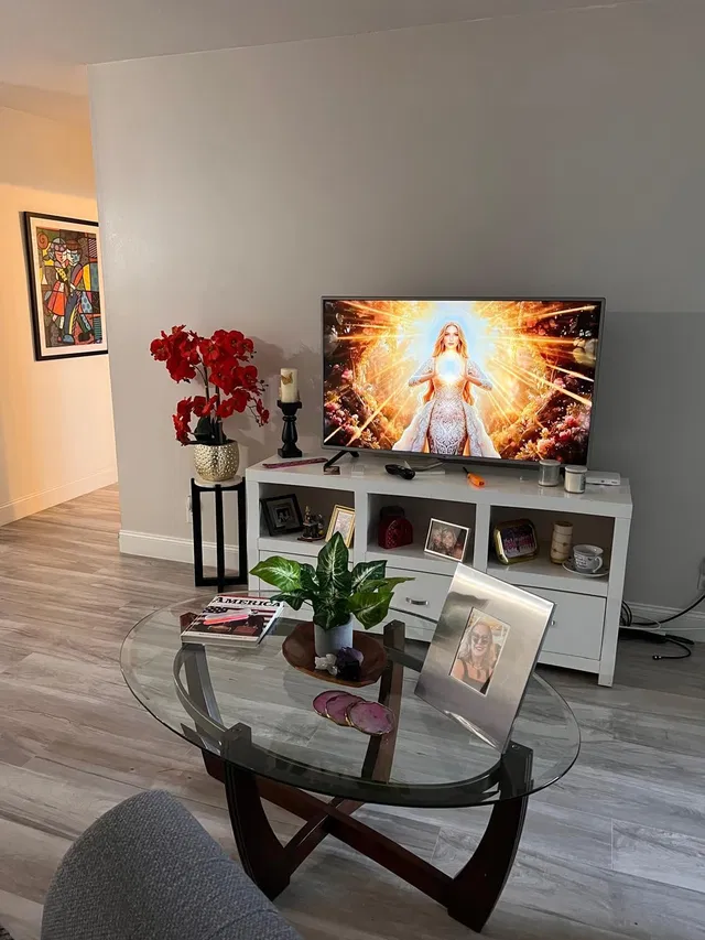 Unit 203 photo 6