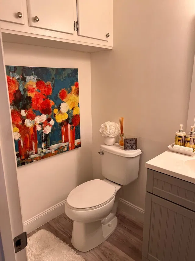 Unit 203 photo 9