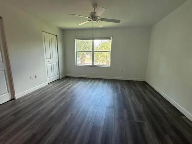  Residence photo 10