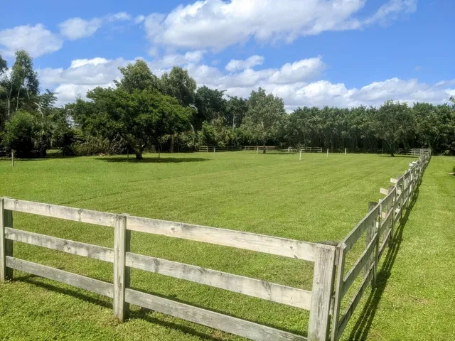 Unit ~ Barn & Guest House photo 20
