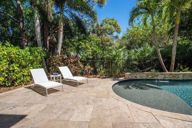 Evergrene Palm Beach Gardens Residence photo 11