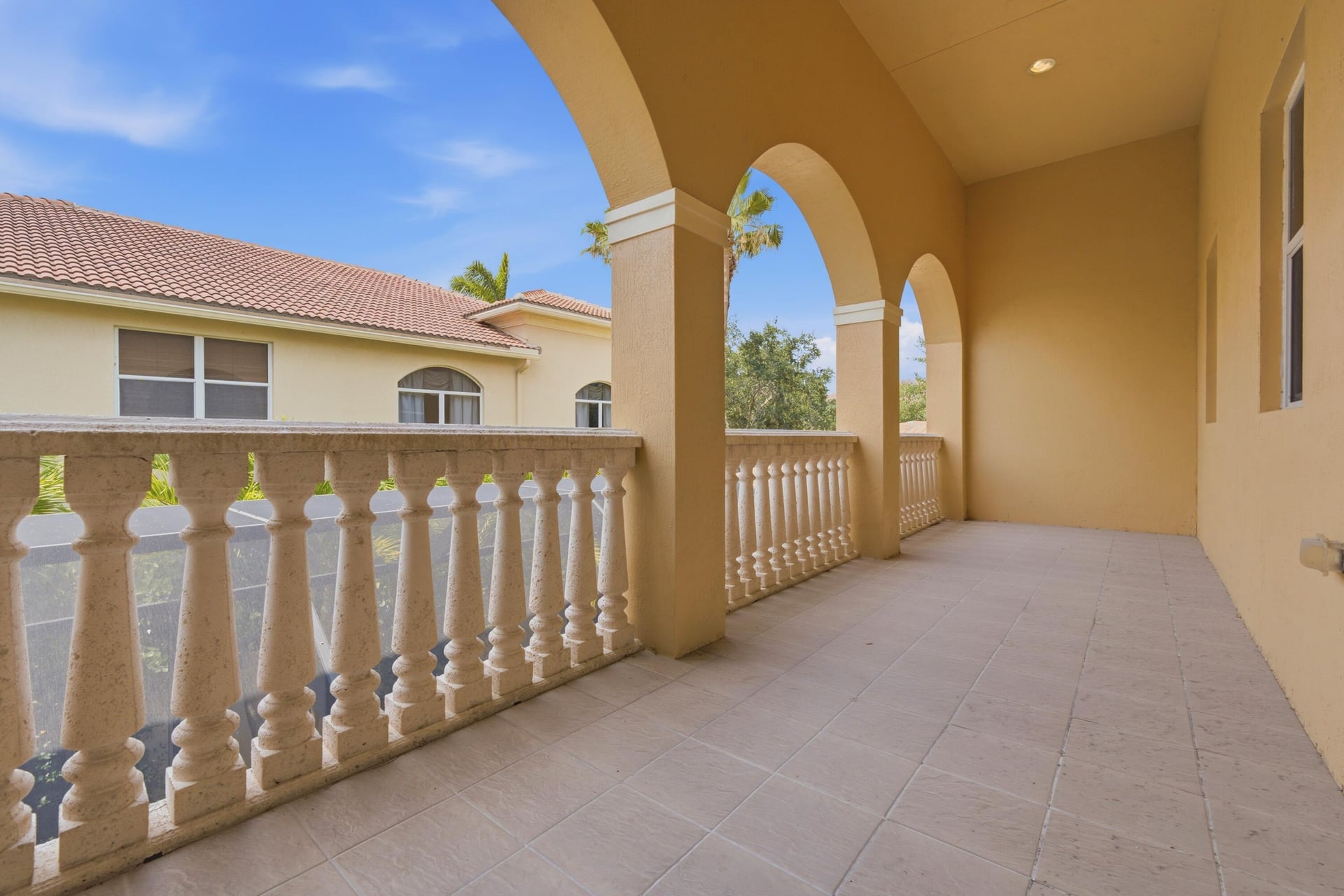 Residence photo 22