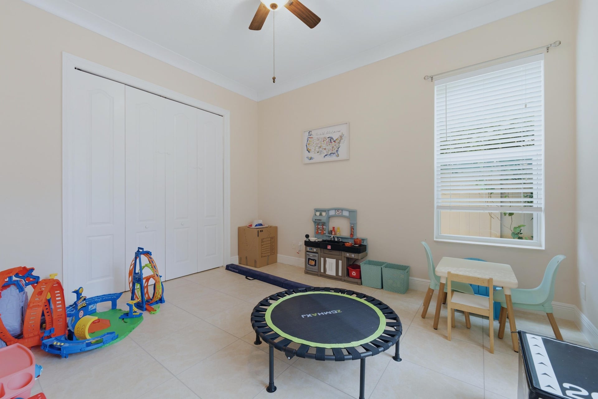 Residence photo 32