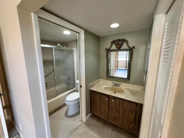 Residence photo 7
