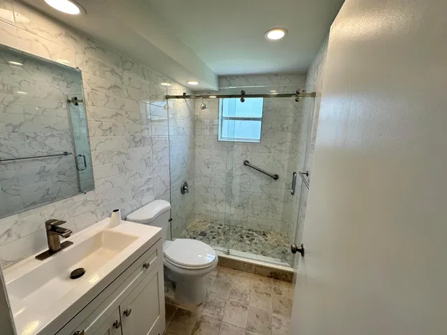 Residence photo 12